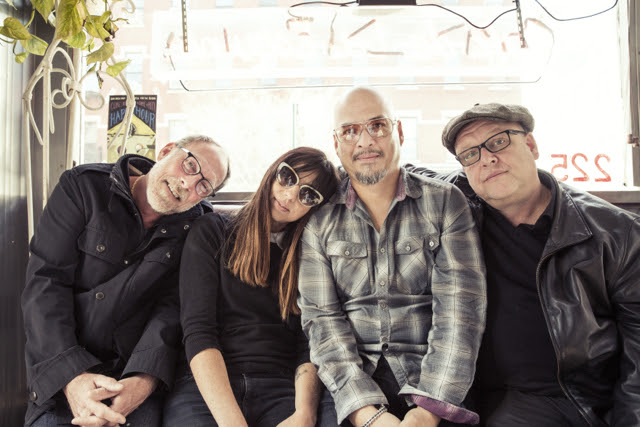 L-R:  David Lovering, Paz Lenchantin, Joey Santiago, Black Francis